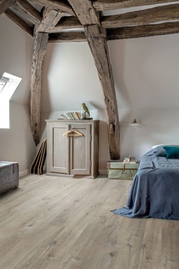 Cotton Oak Grey With Saw Cuts - Image 2